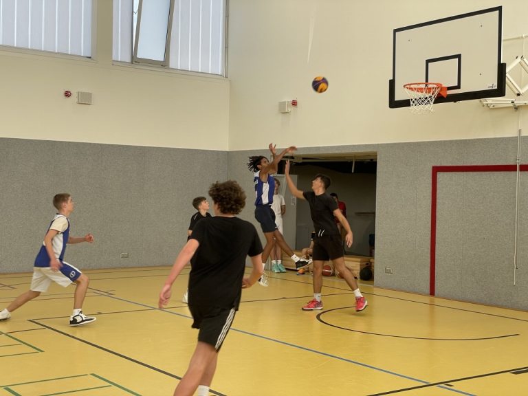 FIBA 3x3: Spielszene beim Hallenturnier