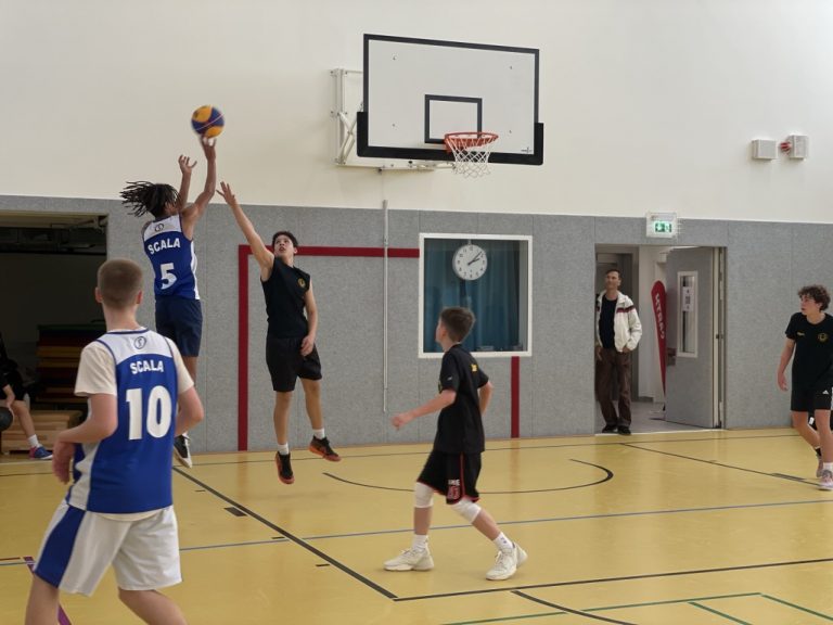 FIBA 3x3: Spielszene beim Hallenturnier